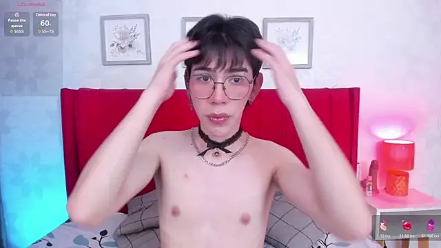 Demian Hush online show from 03-06-26, 03:14