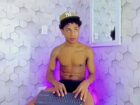 777 dmz  online show from 02-07-26, 01:53