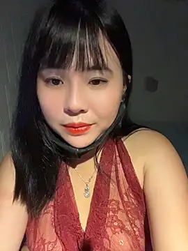 Snapshot of Lewd_couple chatting on 05-16-26, 10:58 Lewd couple online show from 05-16-26, 10:58