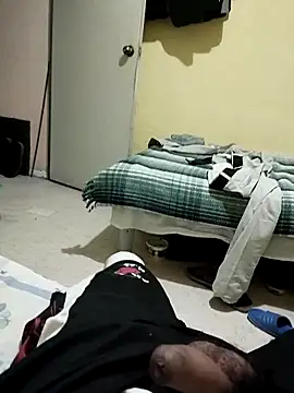 ivanverga14cm online show from 04-12-26, 01:10