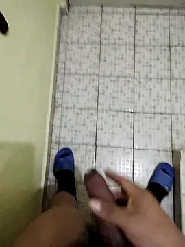 ivanverga14cm online show from 04-17-26, 09:56