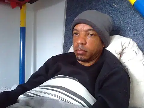 lavelle26 online show from 04-21-26, 07:36