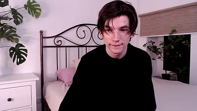 A LF online show from 02-11-26, 08:47