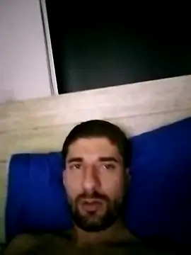 Snapshot of Camilo696903 chatting on 05-18-26, 09:48 Camilo696903 online show from 05-18-26, 09:48