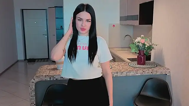 JenniferHowardd online show from 02-11-26, 08:30