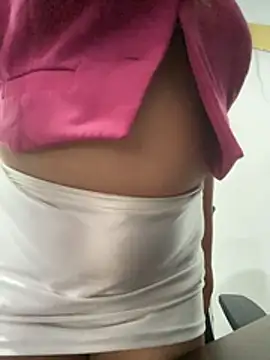 Emily Harpeer online show from 02-13-26, 11:39