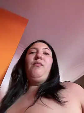 Amber Sinn online show from 05-10-26, 02:22