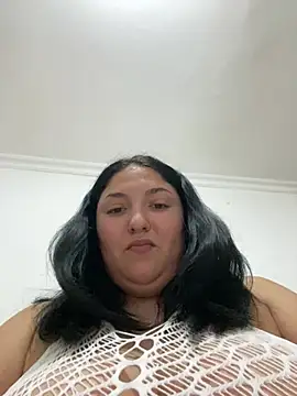 Amber Sinn online show from 06-19-26, 07:17