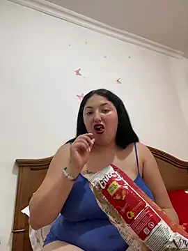 Amber Sinn online show from 06-26-26, 01:59