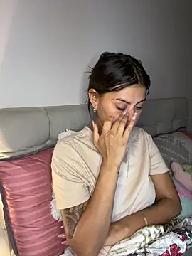 RachelWeisz  online show from 04-13-26, 10:10