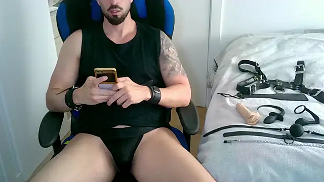 Sub-Titan online show from 04-11-26, 10:41