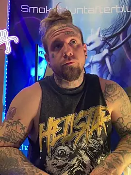 Smokebluntafterblunt online show from 02-17-26, 03:03