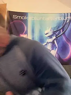 Smokebluntafterblunt online show from 05-11-26, 02:56
