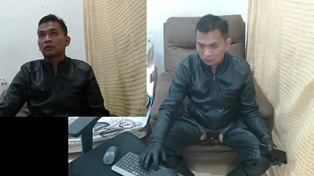 Snapshot of NeedyIron chatting on 06-17-26, 05:58 NeedyIron online show from 06-17-26, 05:58
