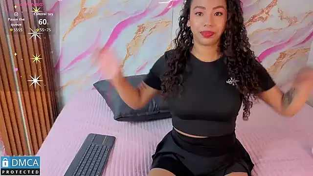 sandra rey  online show from 06-26-26, 07:07