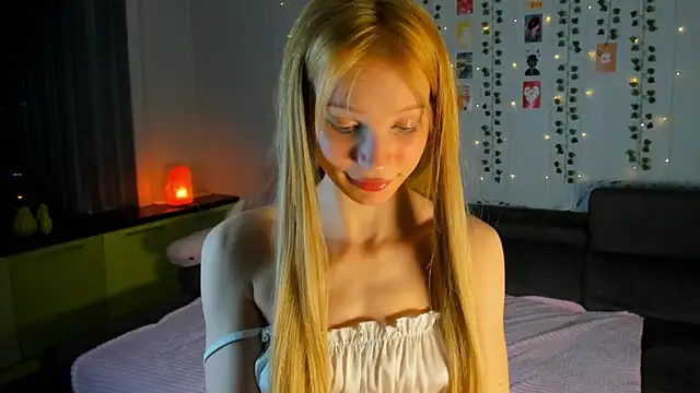 Kiracute18 online show from 04-03-26, 04:16