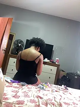 MusaNatacha online show from 02-10-26, 01:48