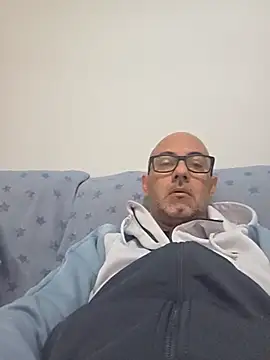 pareja47 online show from 02-17-26, 09:06