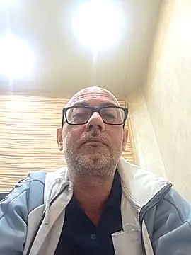 Snapshot of pareja47 chatting on 04-26-26, 02:59 pareja47 online show from 04-26-26, 02:59