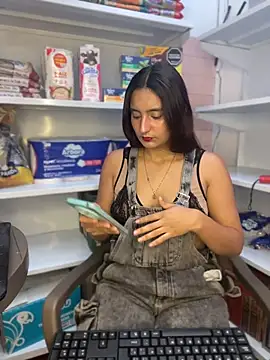 -BabyLuna online show from 04-06-26, 12:06