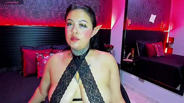 Aurelia Walker online show from 02-20-26, 12:40