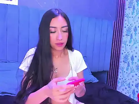 TiffanyDream8 online show from 04-09-26, 10:04