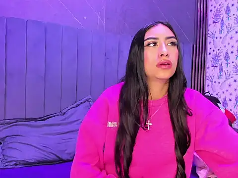 TiffanyDream8 online show from 04-23-26, 08:55