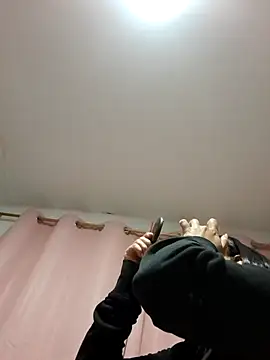 Snapshot of Ariana_Castillo__ chatting on 03-04-26, 11:38 Ariana Castillo online show from 03-04-26, 11:38