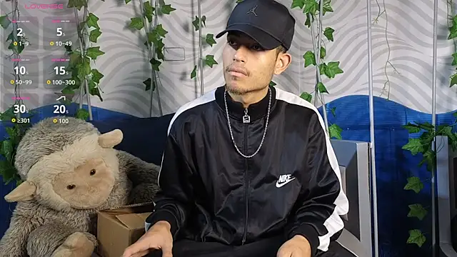 ItsZairen online show from 06-03-26, 04:04
