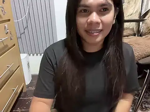 Snapshot of Mooree_naba chatting on 07-17-26, 01:40 Mooree naba online show from 07-17-26, 01:40