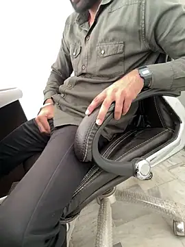 Ronny69y online show from 02-27-26, 06:35