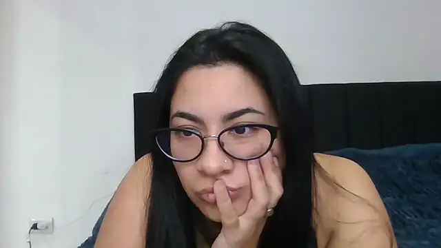 Agusgold22 online show from 05-12-26, 02:58