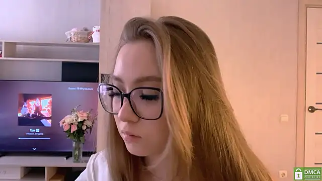 Fayalotyncute online show from 02-28-26, 10:05