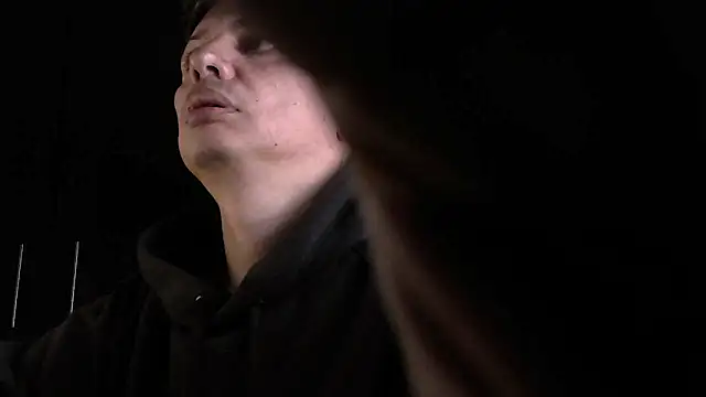 Snapshot of Thommas8a chatting on 02-17-26, 03:58 Thommas8a online show from 02-17-26, 03:58