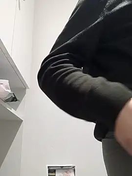 Luluberlu04 online show from 02-12-26, 08:26