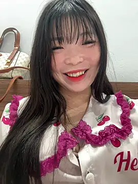 cuty lusy online show from 03-04-26, 02:17