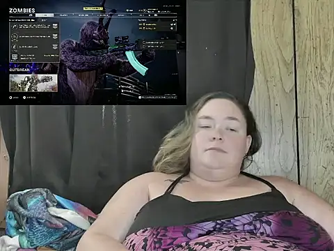 ladylynn13 online show from 05-10-26, 04:45