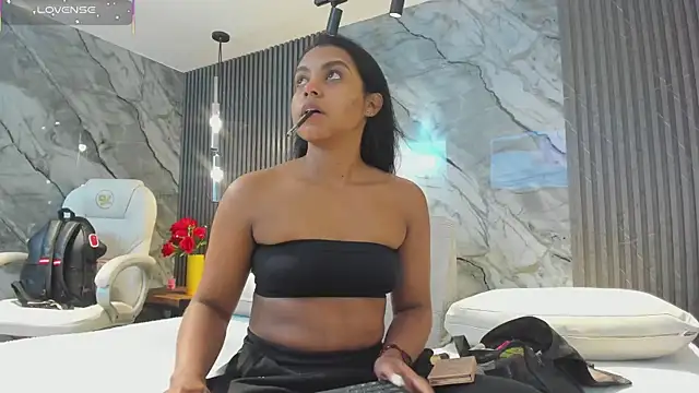 eva lain online show from 03-11-26, 12:11