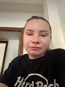 AlessiaandJay online show from 05-09-26, 08:08