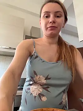 AlessiaandJay online show from 05-11-26, 04:26