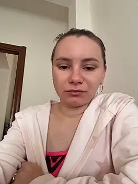 AlessiaandJay online show from 05-14-26, 07:37