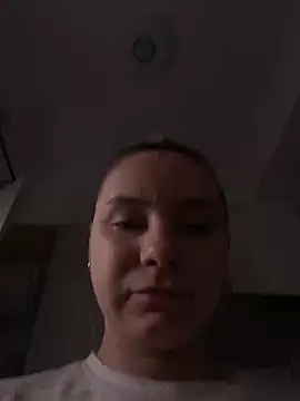 AlessiaandJay online show from 05-18-26, 08:20