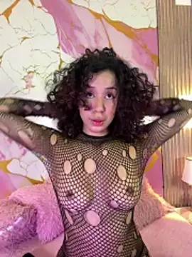 Snapshot of Woo_isDaphne chatting on 06-05-26, 10:59 Woo isDaphne online show from 06-05-26, 10:59