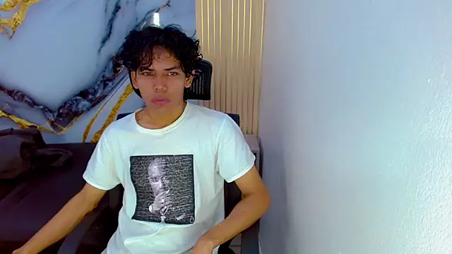 DaviidBuckx  online show from 02-26-26, 02:32