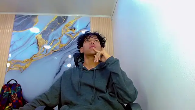 DaviidBuckx  online show from 03-19-26, 02:15