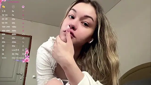 Little ines online show from 03-07-26, 08:11