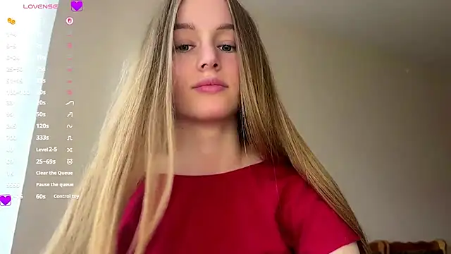 Snapshot of Viktoria_Vibes chatting on 05-25-26, 03:07 Viktoria Vibes online show from 05-25-26, 03:07