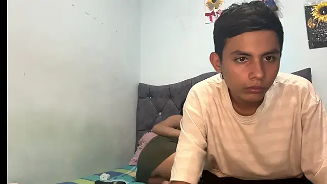 two cam latin online show from 02-21-26, 03:18