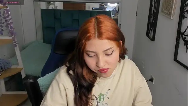 bloom winxx online show from 03-06-26, 03:25