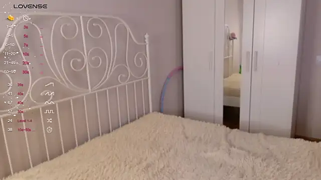 Snapshot of lilMelaniloveis chatting on 03-04-26, 07:25 lilMelaniloveis online show from 03-04-26, 07:25